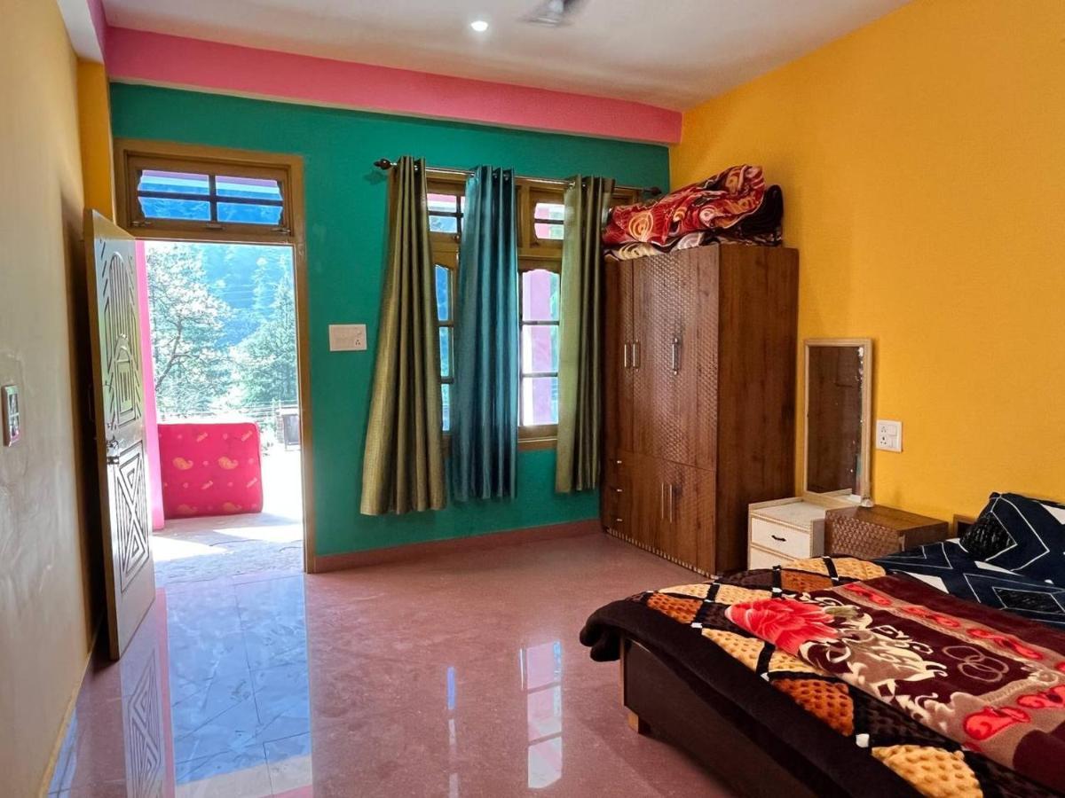 Chojh Inn Cafe & Homestay Kasol Kültér fotó