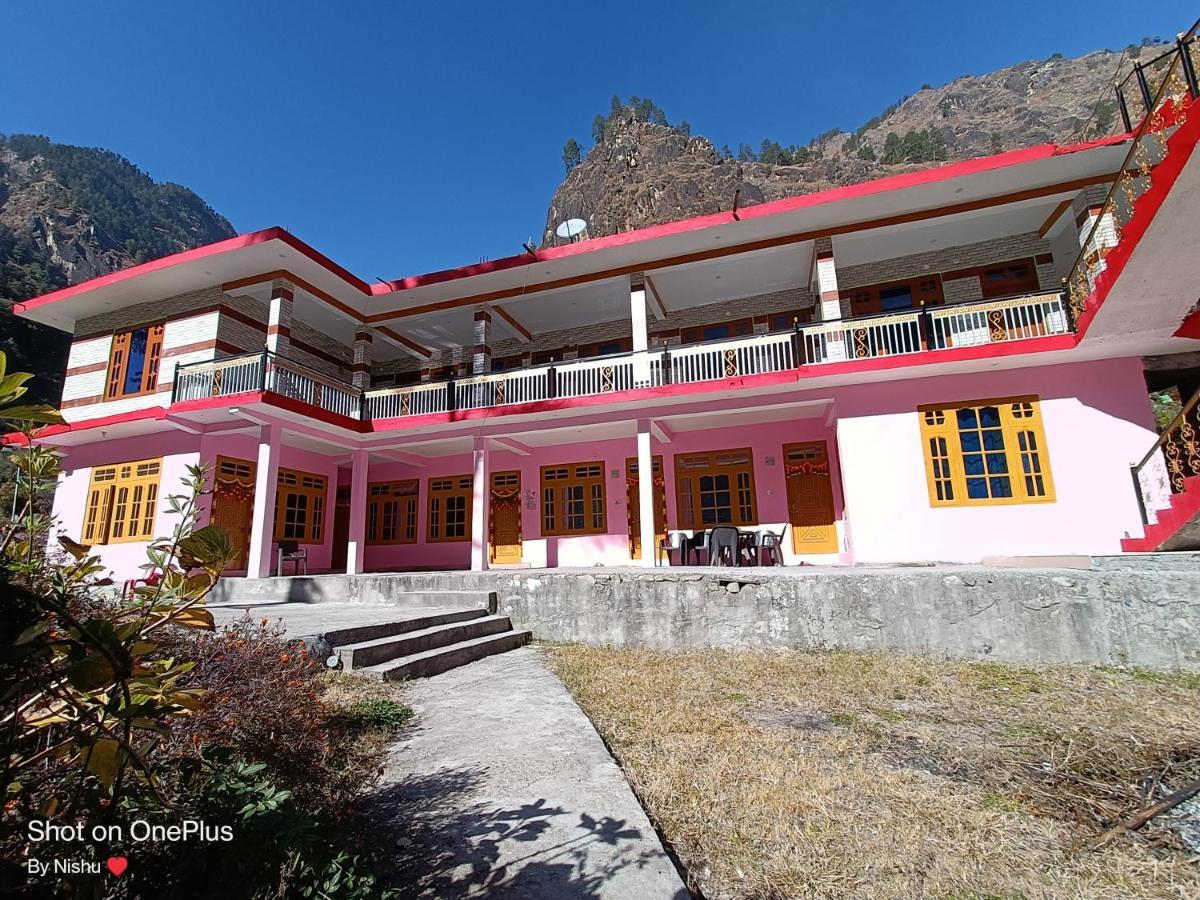 Chojh Inn Cafe & Homestay Kasol Kültér fotó